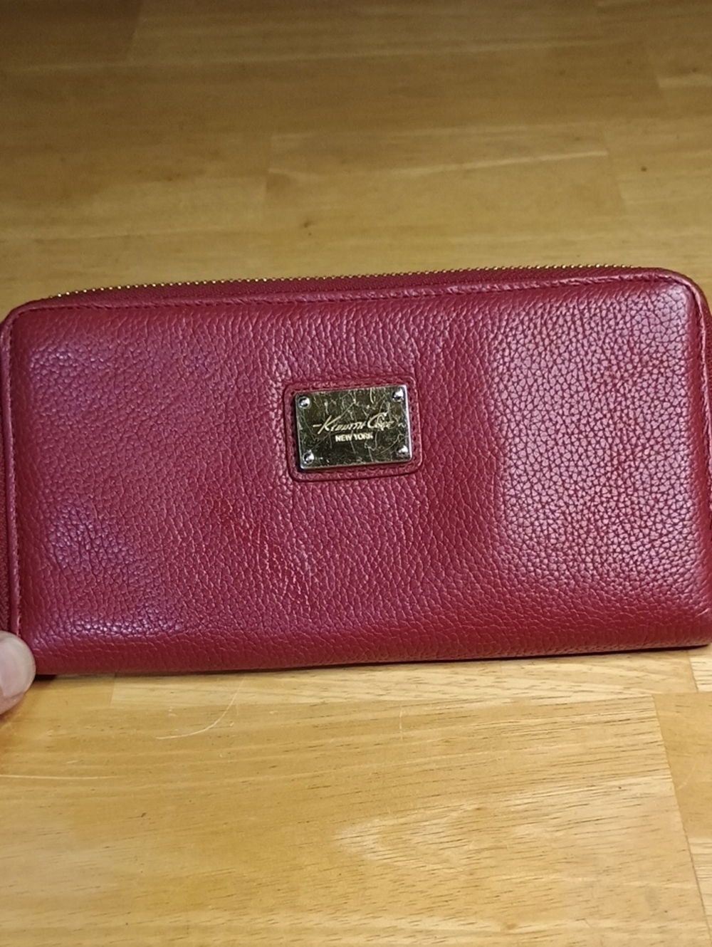 Kenneth Cole New York Raspberry Red Pebbled Leather Zip Wallet/Card Holder